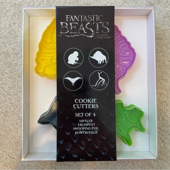 "Fantastic Beasts" Loot Crate Cookie Cutters (Set of 4) - Picture 1 of 6